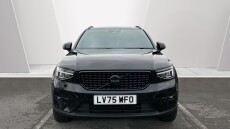 Volvo XC40 2.0 B4P Plus Black Edition 5dr Auto Petrol Estate